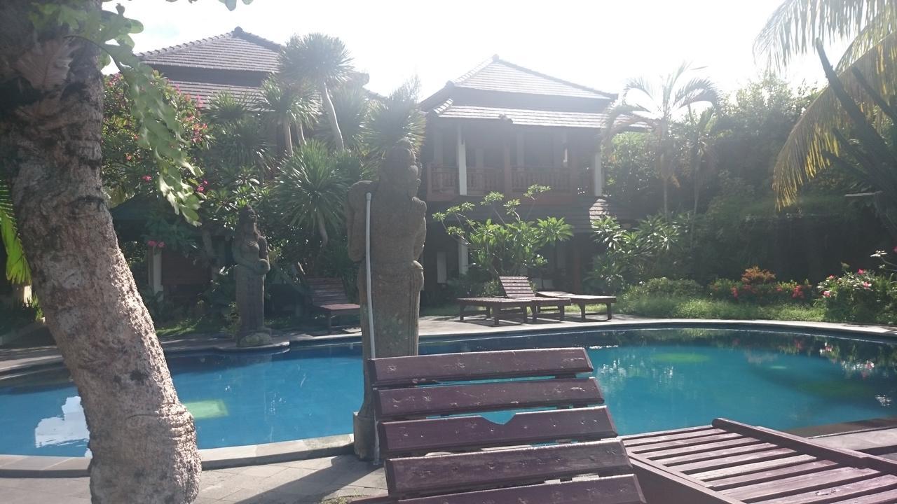 Batu Bolong Cottages Mangsit Ngoại thất bức ảnh