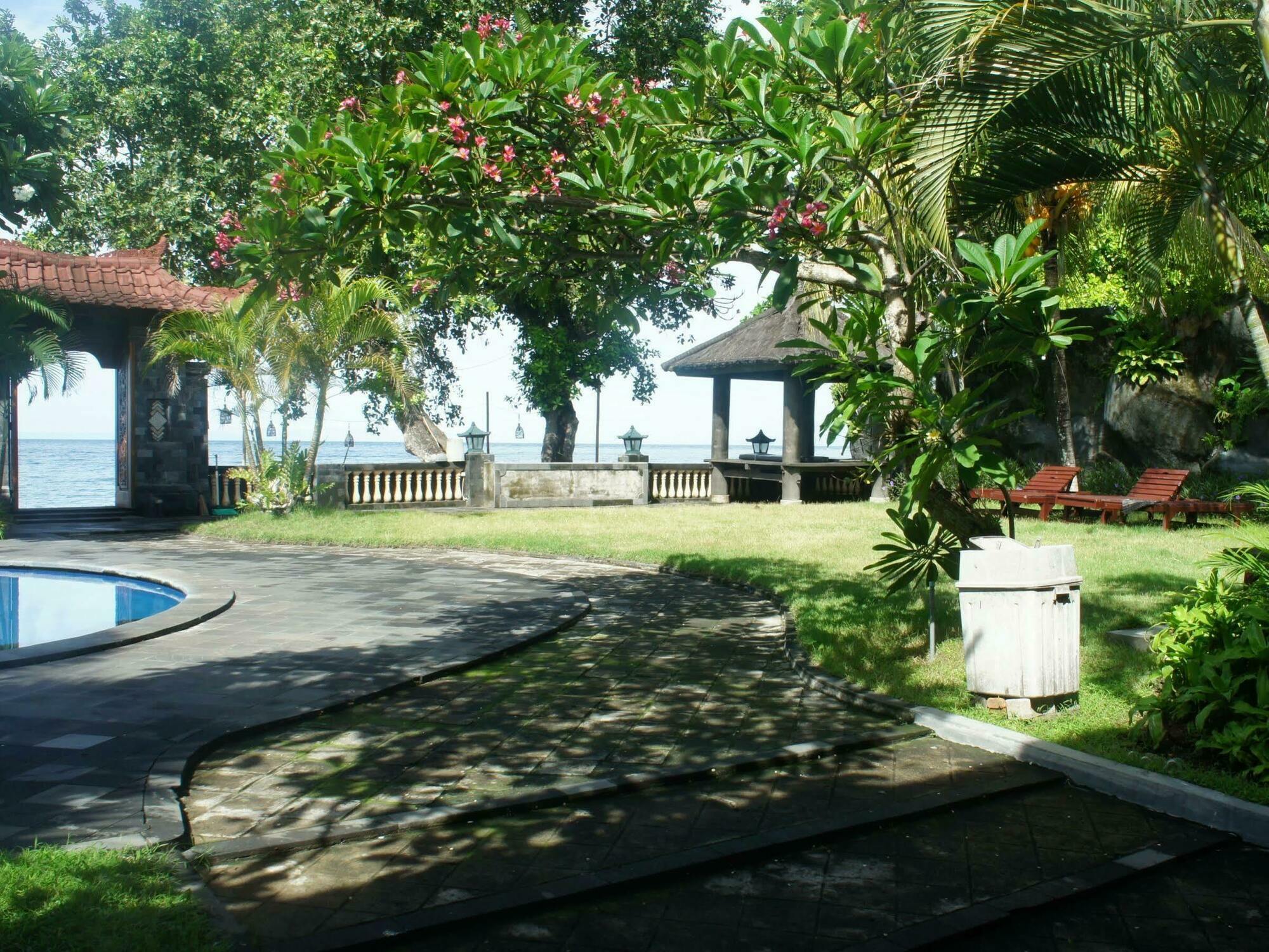 Batu Bolong Cottages Mangsit Ngoại thất bức ảnh